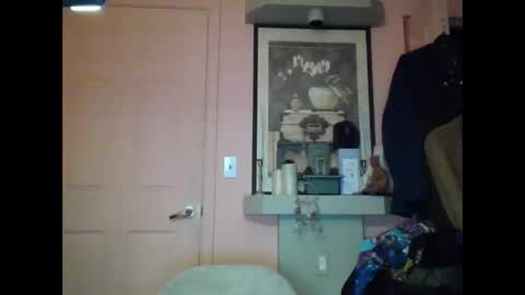 Snapshot of polishrifle3 chatting on September 24, 3:54 am jaws online show from September 24, 3:54 am