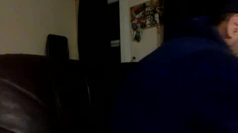 Snapshot of polla101 chatting on December 1, 6:41 pm aquiles online show from December 1, 6:41 pm