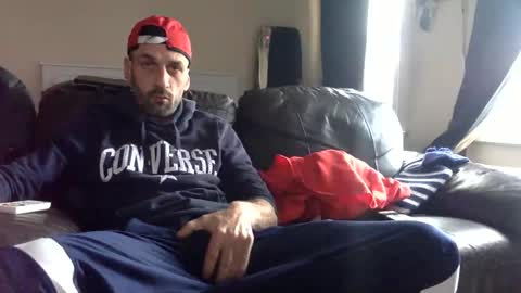 Snapshot of polla101 chatting on December 23, 11:14 am aquiles online show from December 23, 11:14 am