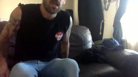 Snapshot of polla101 chatting on September 30, 9:36 am aquiles online show from September 30, 9:36 am