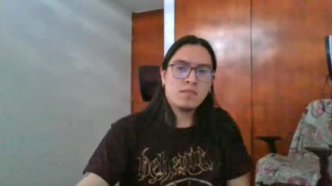Snapshot of polla322 chatting on June 24, 7:46 pm Diego online show from June 24, 7:46 pm