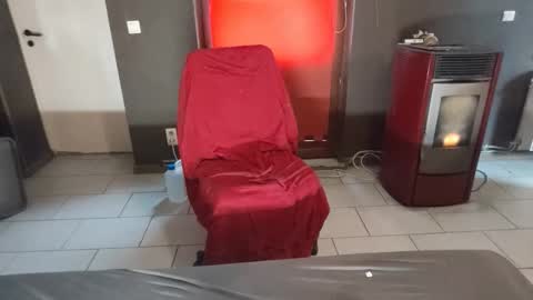 Paul online show from April 18, 11:58 am