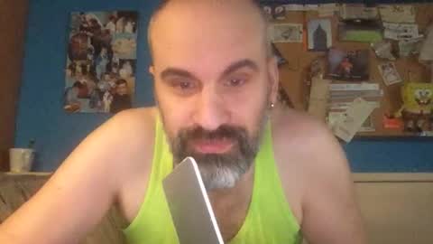 Snapshot of pollito1985 chatting on April 7, 3:01 pm DIEGO O DIEGUITO online show from April 7, 3:01 pm