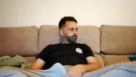 pollontf online show from April 4, 11:13 pm