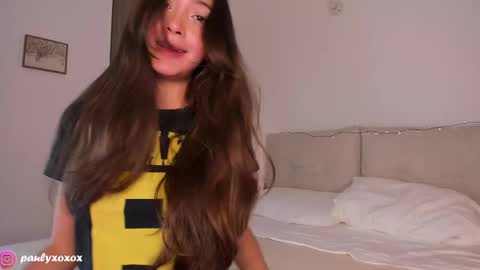 Snapshot of polly_____ chatting on September 18, 2:41 pm Polly online show from September 18, 2:41 pm