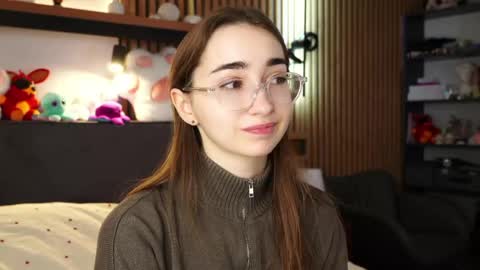 Polly online show from March 19, 6:28 am