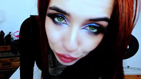 Polly online show from March 7, 3:47 am