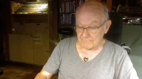 Snapshot of pomme1949 chatting on February 3, 2:45 pm pomme1949 online show from February 3, 2:45 pm