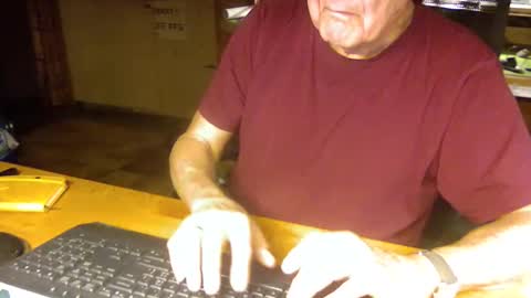 pomme1949 online show from December 1, 12:21 pm