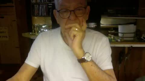 pomme1949 online show from February 24, 5:22 pm