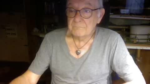 pomme1949 online show from April 28, 2:00 pm