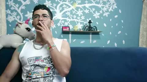 ponzothc online show from November 22, 10:20 pm