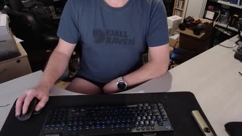 Snapshot of poodledude chatting on March 1, 5:26 pm Dave online show from March 1, 5:26 pm