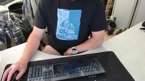 Dave online show from May 26, 9:38 am