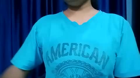 Snapshot of poojalady chatting on November 18, 3:45 am poojalady online show from November 18, 3:45 am