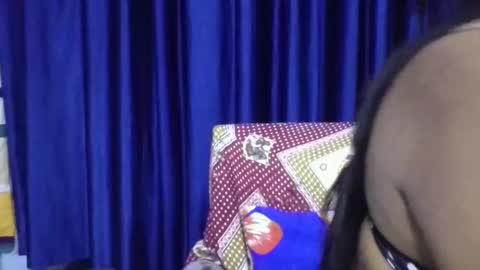 Snapshot of poojalady chatting on November 24, 4:07 pm poojalady online show from November 24, 4:07 pm