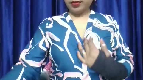 poojalady online show from May 1, 4:33 pm