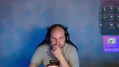 Snapshot of popadosik_mod chatting on March 6, 11:36 am Popadosik mod online show from March 6, 11:36 am