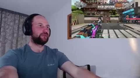 Snapshot of popadosik_mod chatting on March 10, 6:46 pm Popadosik mod online show from March 10, 6:46 pm