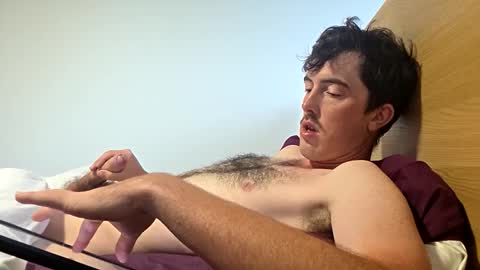 popboy2001 online show from February 12, 9:10 pm