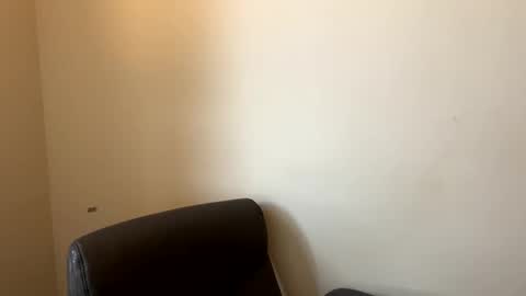 popfizzt online show from March 10, 1:10 pm