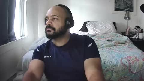 popfizzt online show from October 9, 9:35 pm