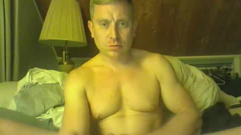 poppawheelie1234 online show from June 4, 5:13 am