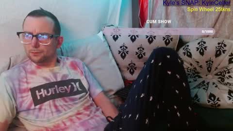 Kyle online show from December 15, 12:07 am