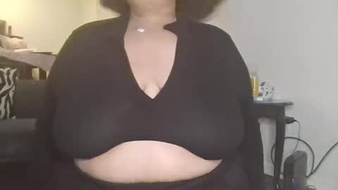 poppyprincess261371 online show from February 7, 6:17 am