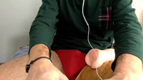 Snapshot of poprigyn53535 chatting on February 22, 10:40 am Poprigyn53535 online show from February 22, 10:40 am