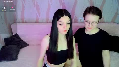 Ana and Tati online show from March 11, 12:44 am