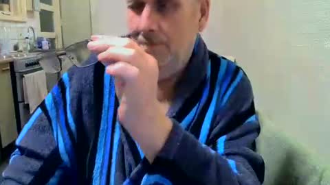 Snapshot of poshman65 chatting on January 9, 10:22 pm poshman65 online show from January 9, 10:22 pm