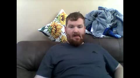 Snapshot of posiedon80 chatting on April 6, 12:52 am posiedon80 online show from April 6, 12:52 am