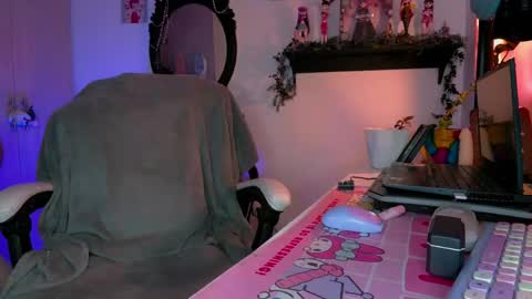 Anna Goth independient model online show from May 11, 6:49 pm