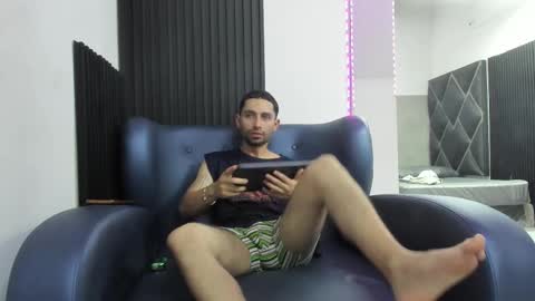 Poul online show from December 20, 3:57 am