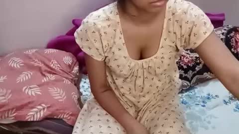 Snapshot of poulomi_das chatting on February 3, 3:06 pm poulomi online show from February 3, 3:06 pm