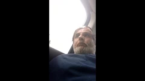 Snapshot of powellbruce919 chatting on May 1, 11:20 pm powellbruce919 online show from May 1, 11:20 pm