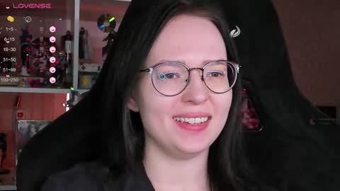 Robyn online show from March 26, 2:44 pm