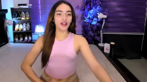 preciosa_banks69 online show from November 29, 6:05 am