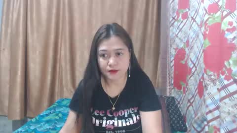 precious0088 online show from May 3, 11:00 pm