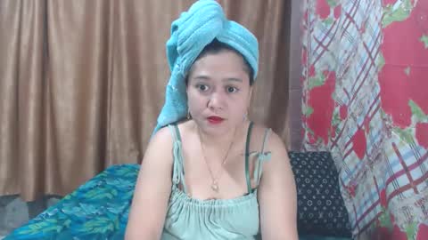 precious0088 online show from May 14, 1:45 am