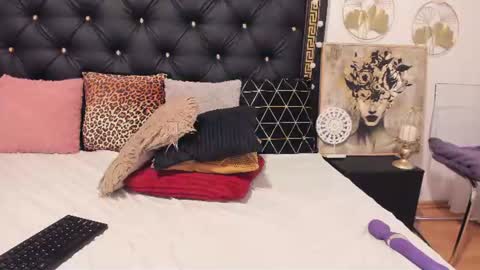 Snapshot of preciousailly chatting on June 12, 5:28 am Ailyn online show from June 12, 5:28 am