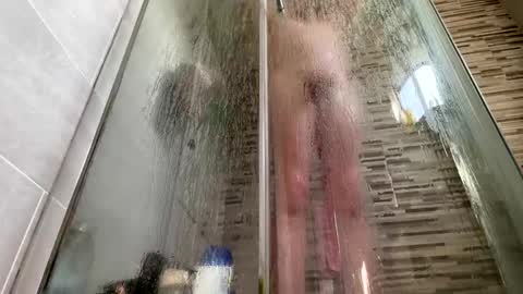 Snapshot of precum1981fast chatting on April 26, 8:56 am precum1981fast online show from April 26, 8:56 am