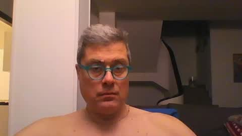 Snapshot of prendimisubito chatting on February 20, 2:41 am prendimisubito online show from February 20, 2:41 am