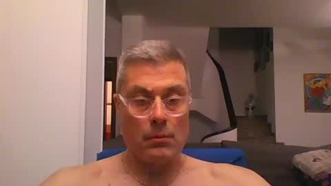 prendimisubito online show from May 17, 9:00 pm