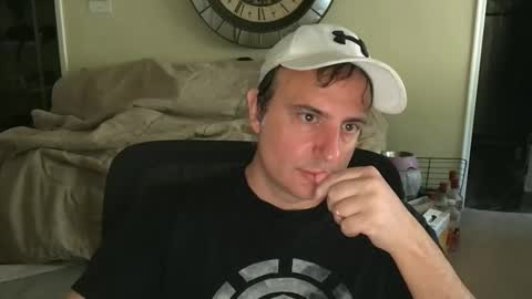 preppyguyintokink1 online show from May 17, 4:25 pm