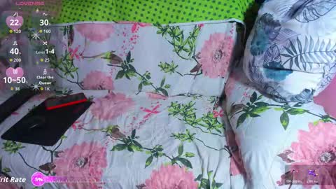 Snapshot of pressure_xxx_420 chatting on December 16, 7:13 am PRESSURE online show from December 16, 7:13 am