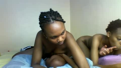 Snapshot of prettie_candy9 chatting on October 10, 2:10 am Prettie candy9 online show from October 10, 2:10 am