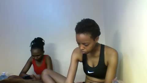 Snapshot of prettie_candy9 chatting on October 26, 1:22 am Prettie candy9 online show from October 26, 1:22 am