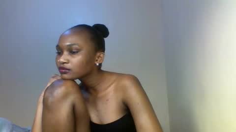 Prettie candy9 online show from November 4, 1:27 am